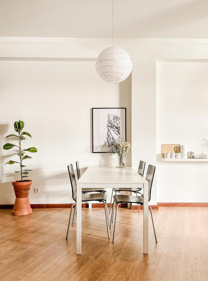 Central Loft With Free Parking Porto Exterior photo