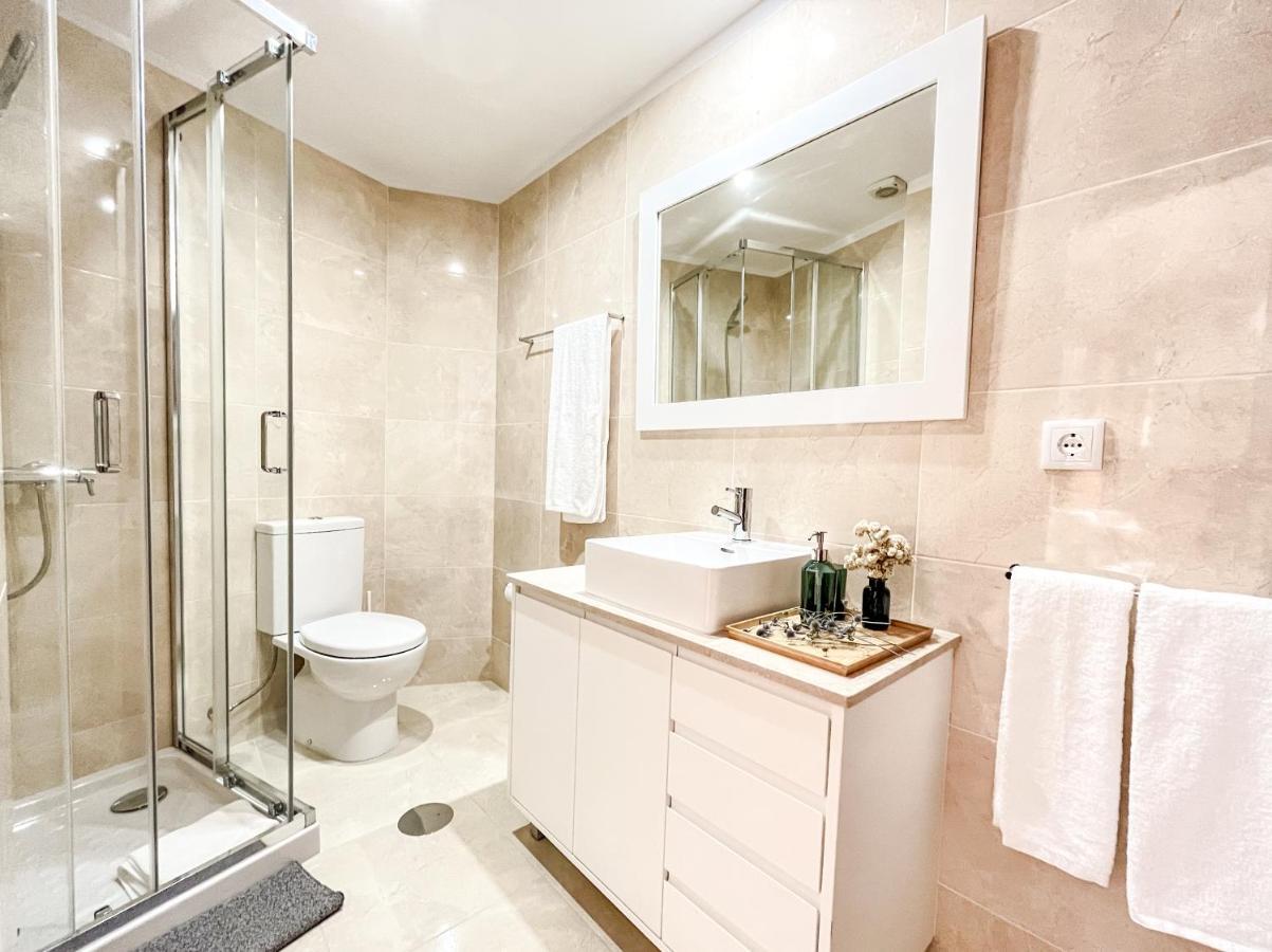 Central Loft With Free Parking Porto Exterior photo